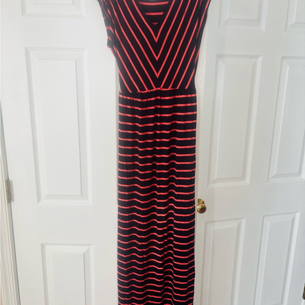 Striped Maternity Maxi Dress - Navy blue and Pink